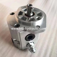 China Hydraulic Gear Pump 307-3036 3073036 for CAT 216b 236b 242B 252B 257B 259D compack track loader supplier