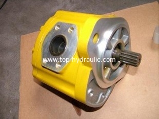 China Komatsu Gear Pump 07431-11100 supplier