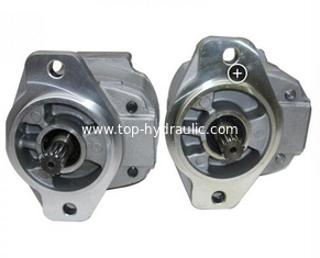 China Komatsu Hydraulic parts Gear Pump 704-30-36110 supplier