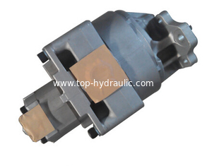 China Komatsu hydraulic gear pump D155A-21 hydraulic gear pump 07437-72101 supplier