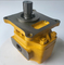 Hydraulic Gear Pump 07433-71103 For Komatsu Bulldozers D135A supplier